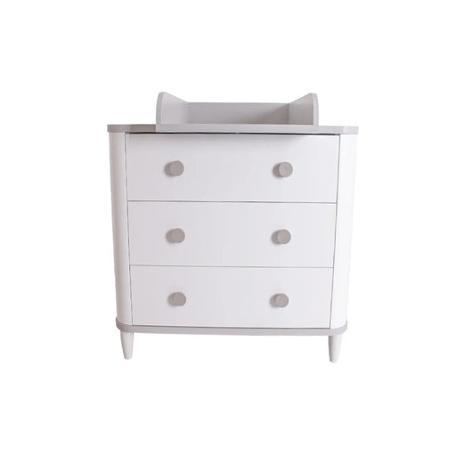 Spacious and organized storage options featuring three drawers of the Noor Chest White