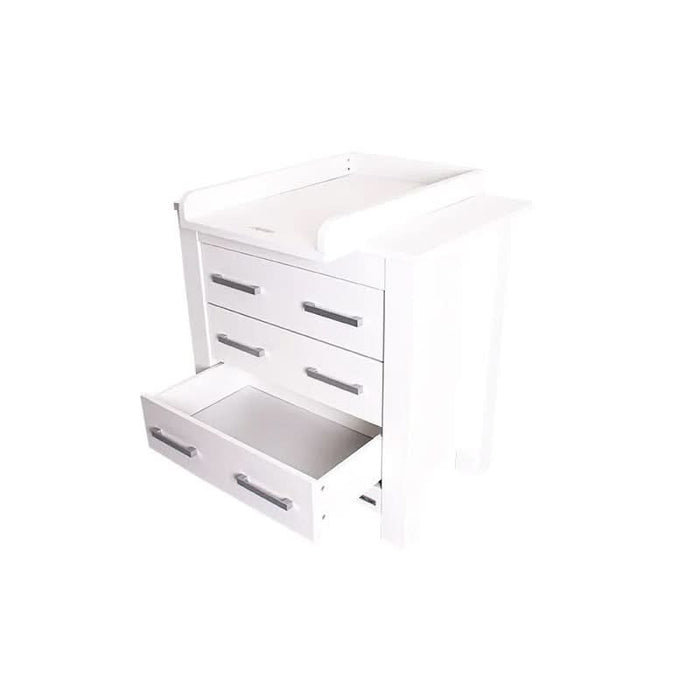 Love N Care Bordeaux Chest in a child’s room, displaying its durability and timeless design