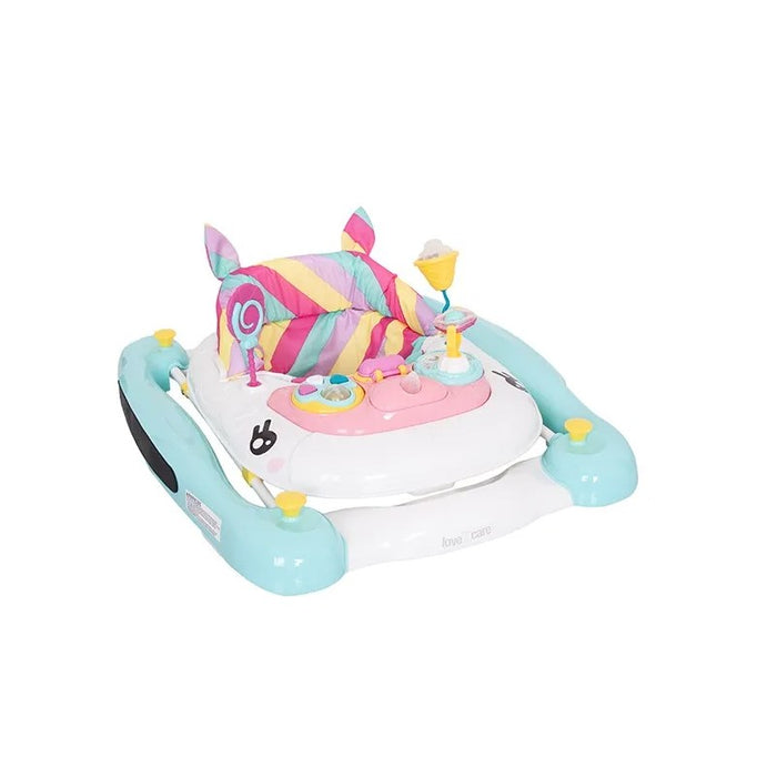 Safe and secure, the toddler sits in a washable and comfy seat of the Unicorn Walker.