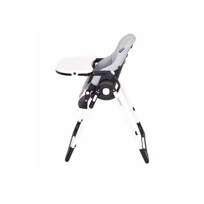 Child securely seated in Montana Highchair