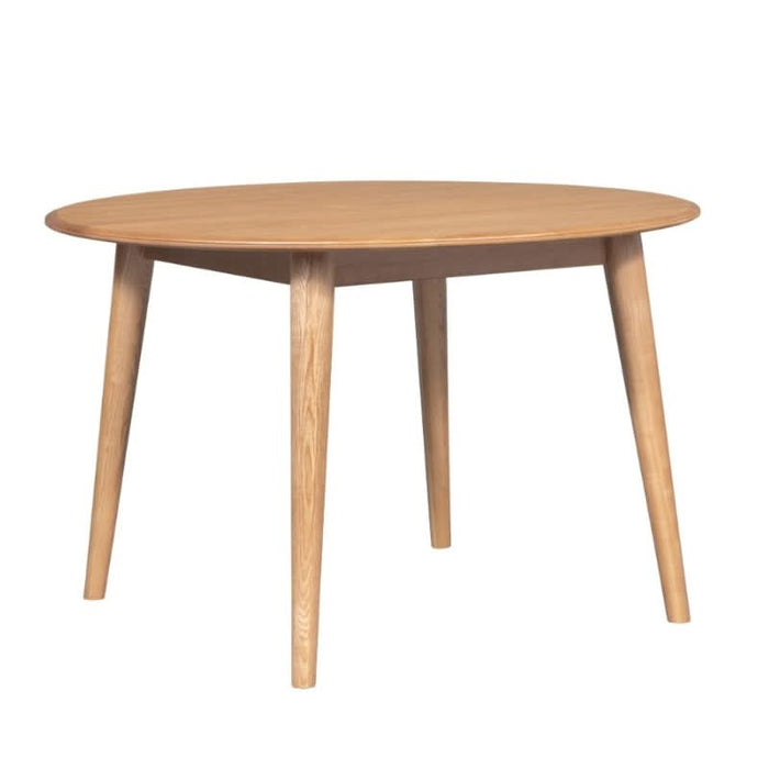 Traditional round oak table by Lipwood Elegance with natural finish and tapered legs