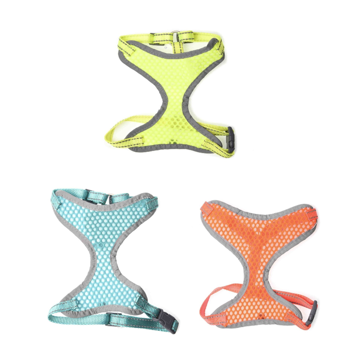 Ensure your puppy's safety with our neon reflective harness, visible at night