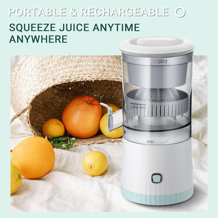 Compact and Cordless Citrus Juicer - Freshness on the fly